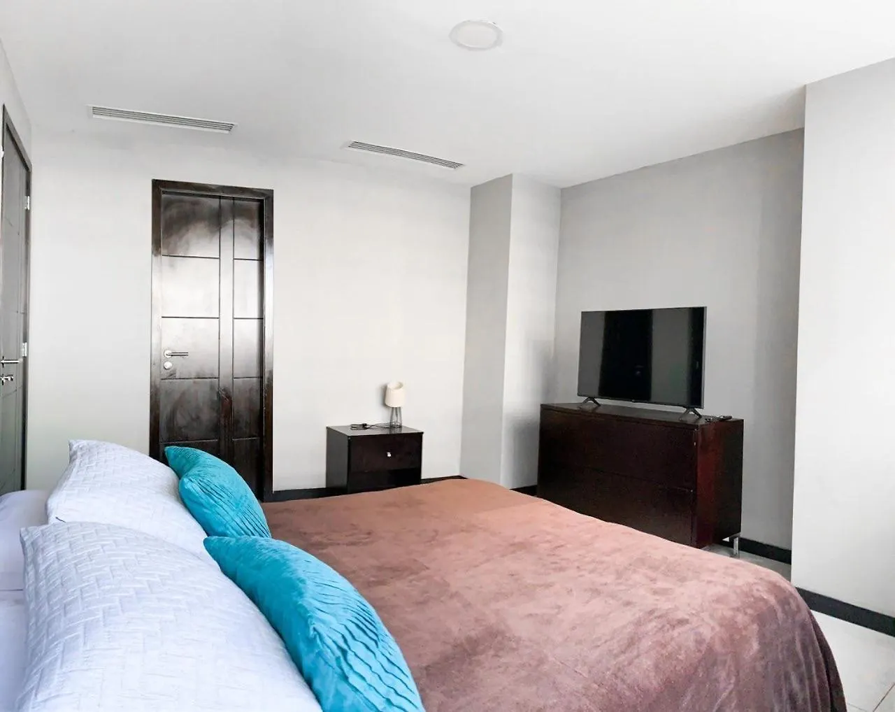 Apartamento Departamento Vista Al Rio, Puerto Santa Ana, Torres Bellini Iii-Iv Guayaquil