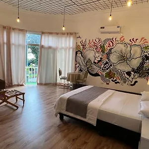 3* Hotel Perla