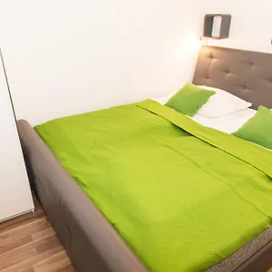 check-diefenbachgasse-apartment.vienna-besthotels.com/